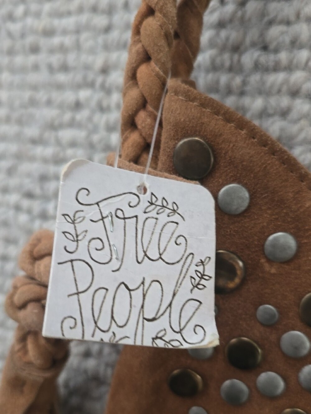 Gorgeous!! Free People Tan Suede Studded Shoulder Bag with Tassels, Never Used - Picture 5 of 11